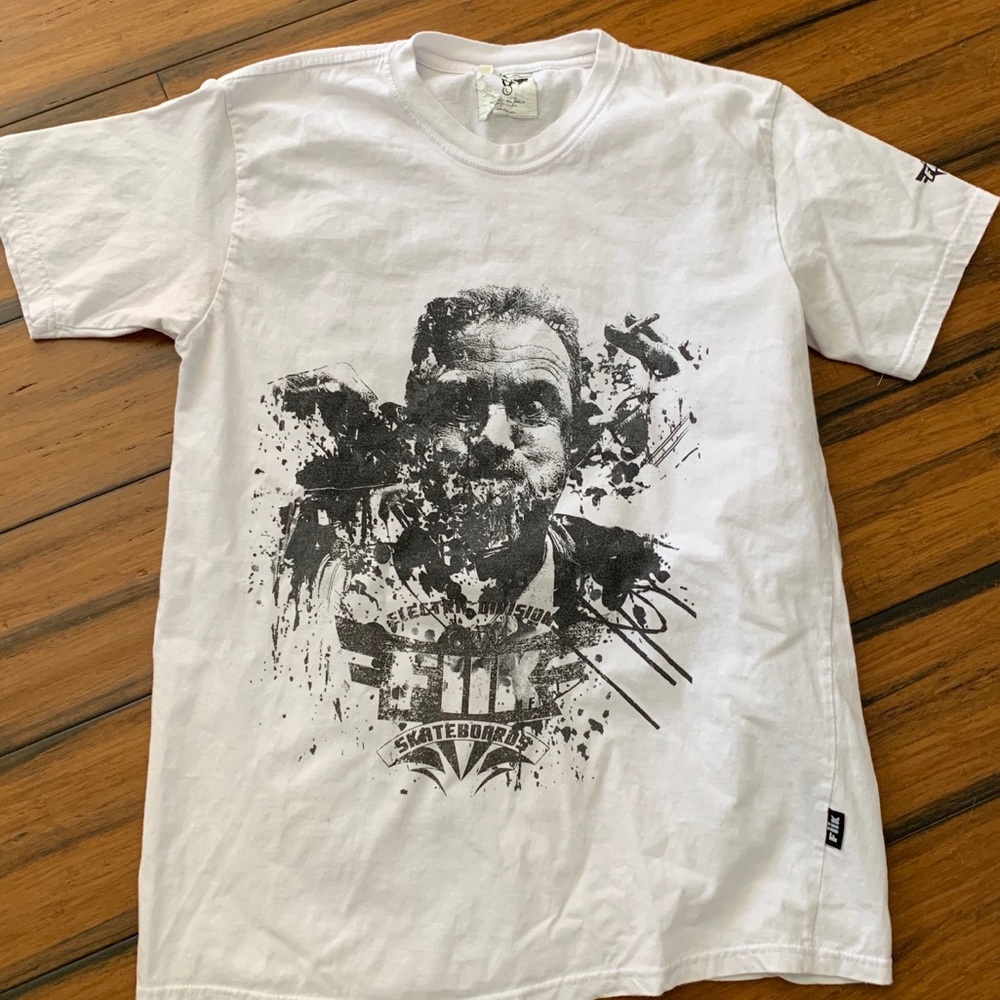 Rare Graphic Skater T by Fiik size L